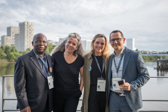 La direction collégiale : Pierre-Etienne Kenfack, Emmanuelle Garcia, Sophie Halart et Luis Mora-Rodriguez (directeur sortant). Crédit photo : Pauline Théon